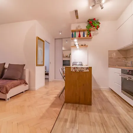 Apartment Center *